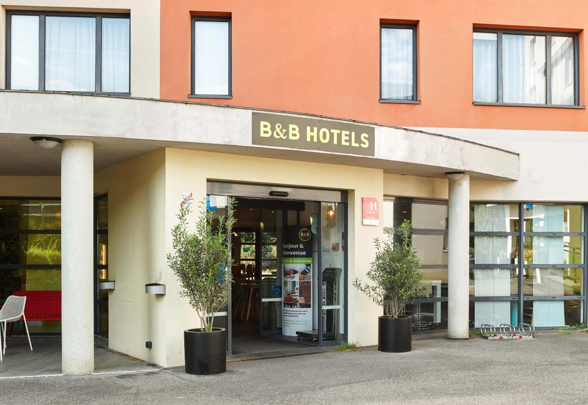 B&B Hotel Velizy Est Eksteriør billede