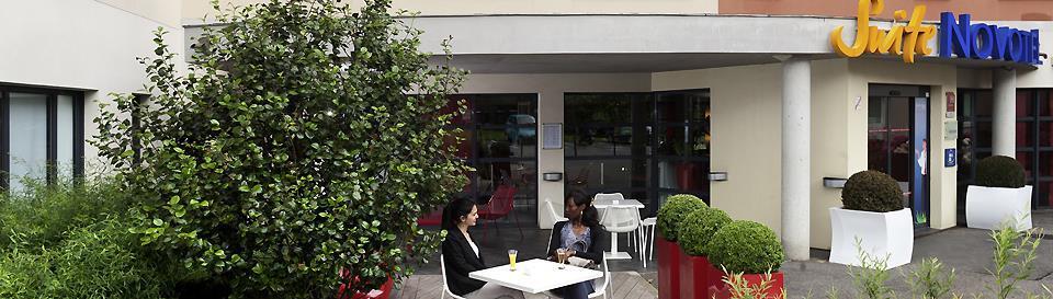 B&B Hotel Velizy Est Eksteriør billede